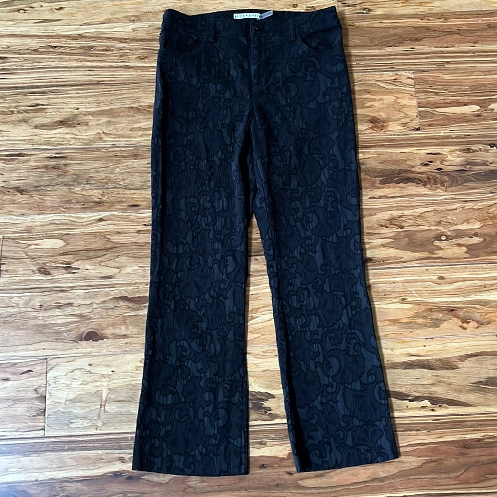 Alice + Olivia Stretch Textured Scroll Print Jacquard Pants Black Size 4